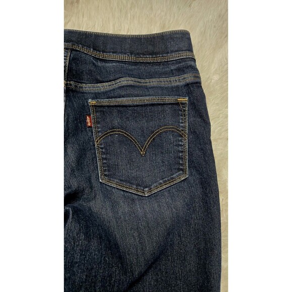 Levi's Pull On Skinny Dark Wash Stretch Cotton Mid-Rise Jeans Size 29 30x29 - Picture 8 of 10